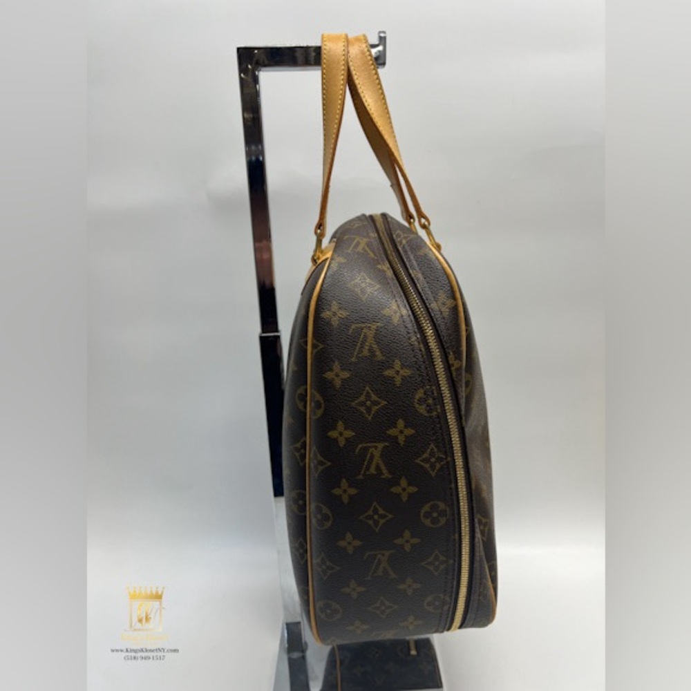 Louis Vuitton Monogram Excursion Bag - image 3